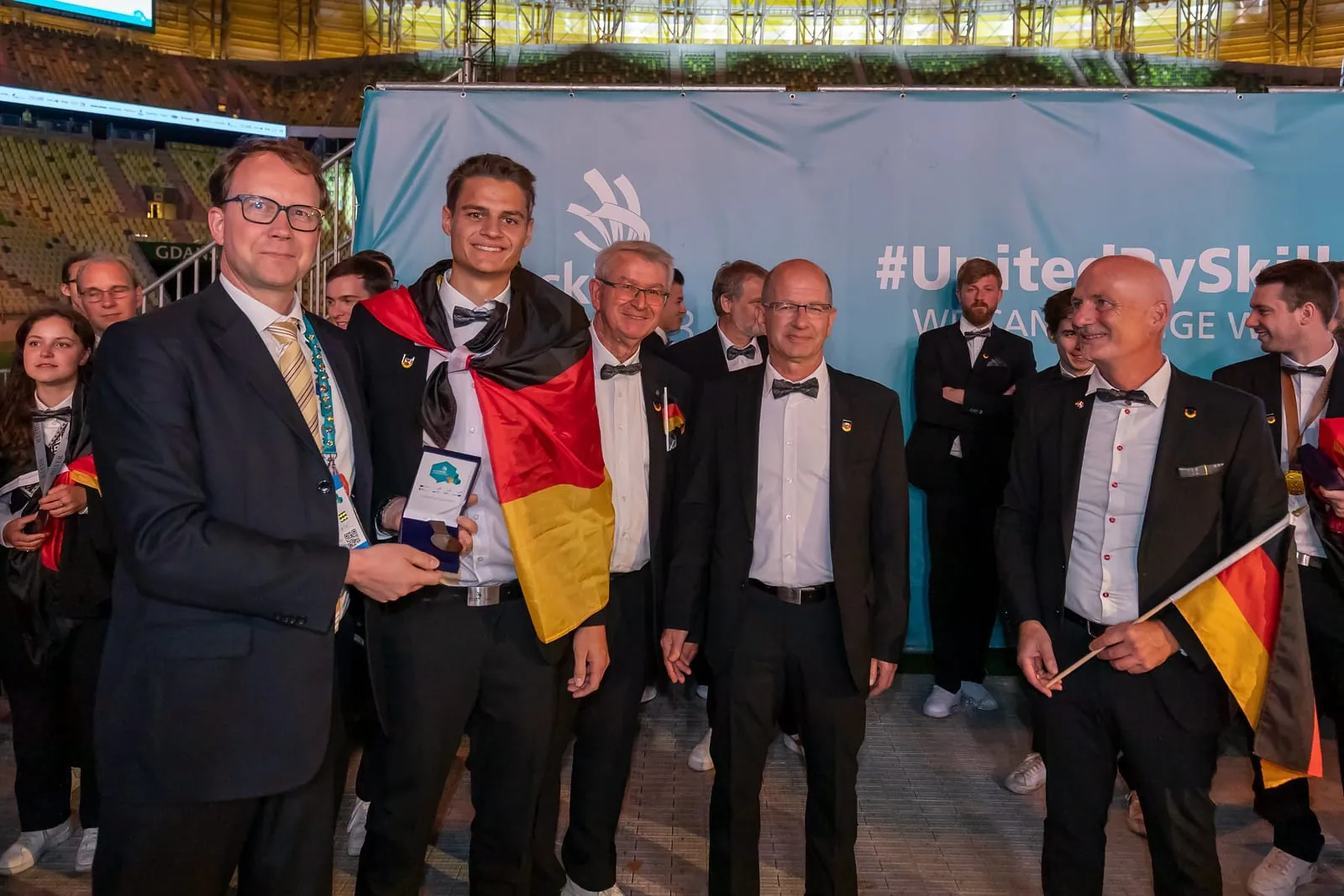 Elektroniker Justus Sinn erhielt die Exzellenzmedaille im Skill "Electrical Installations" bei den EuroSkills 2023 in Danzig.