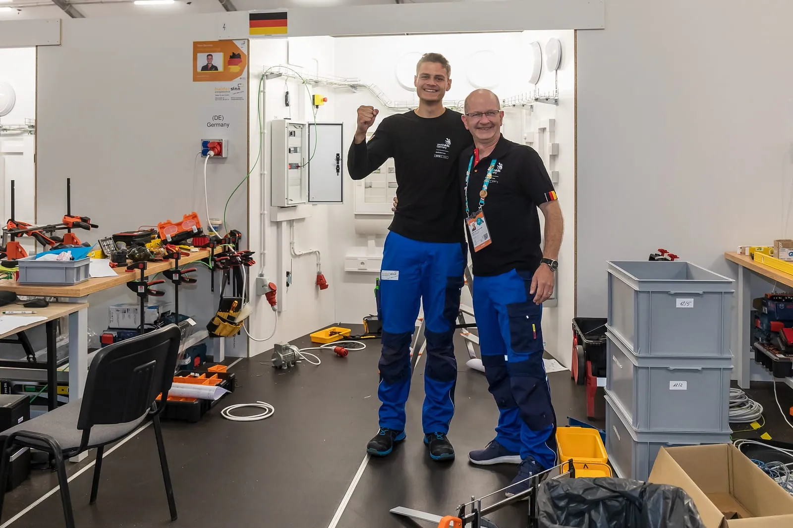 Elektroniker Justus Sinn erhielt die Exzellenzmedaille im Skill im Skill "Electrical Installations" bei den EuroSkills 2023 in Danzig.