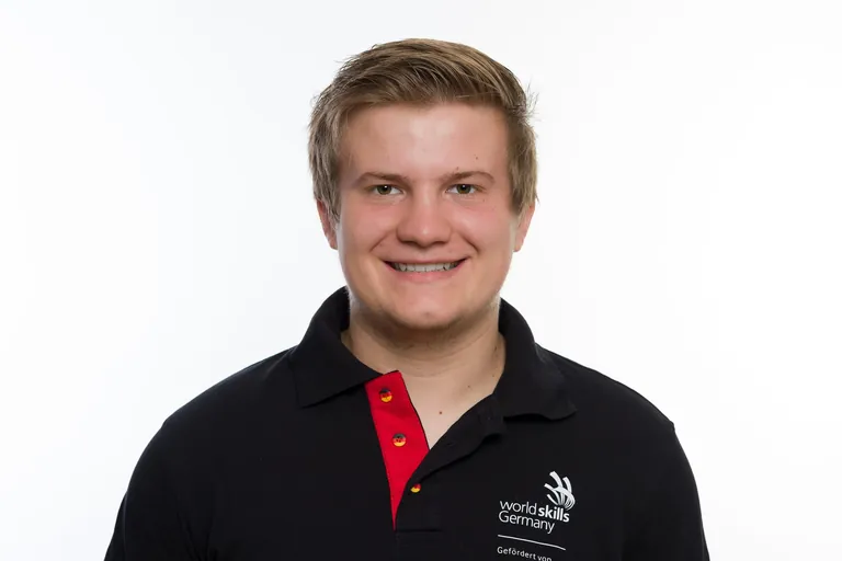 Kfz-Mechatroniker Manuel Schmied