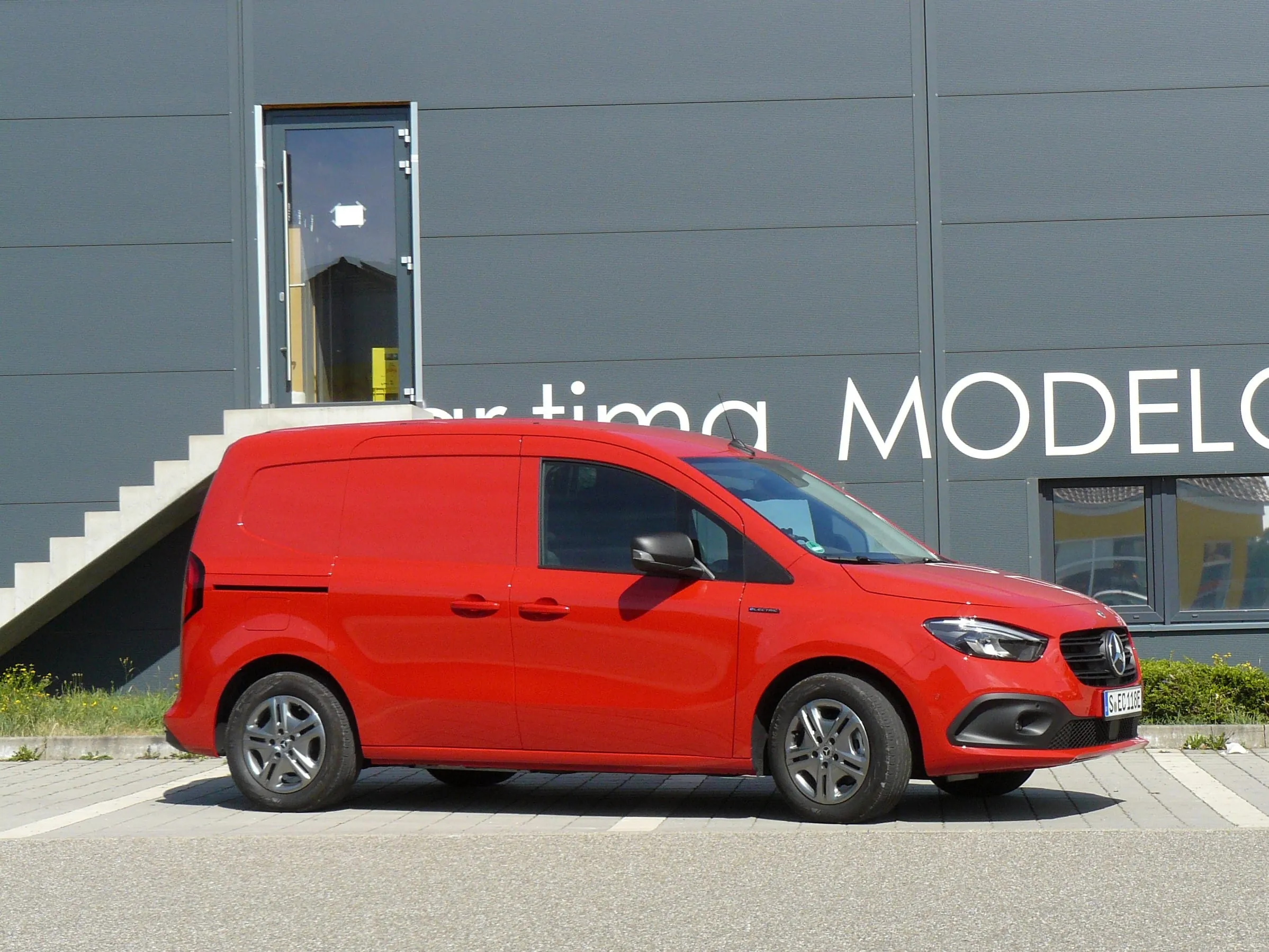 Mercedes Benz eCitan: Solider Elektro-Lieferwagen lässt sich seinen Stern gut bezahlen