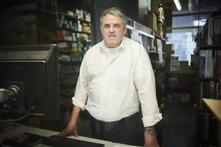 Manfred Axenbeck f&uuml;hrt den gleichnamigen Schreinereibetrieb in Unterf&ouml;hring bei M&uuml;nchen.