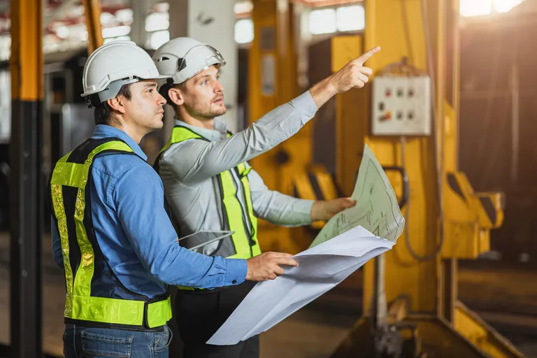 Jahr f&uuml;r Jahr schauen sich die Pr&uuml;fer die Geb&auml;udetechnik an und achten insbesondere auf sicherheitsrelevante Aspekte.