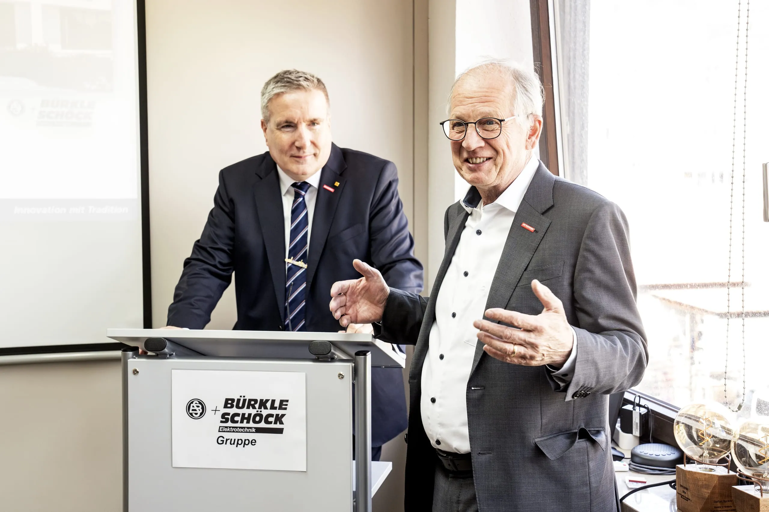 Besonderer Besuch: Rainer Reichhold (rechts) und Thomas Bürkle gehören als Präsident respektive Vizepräsident dem Präsidium von Handwerk BW an.