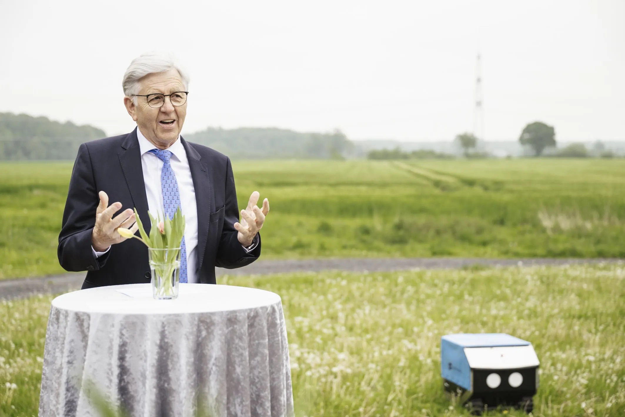 Großes Lob: „Das ist wirklich ein toller Erfolg für das Handwerk. Sie sind ein Leuchtturm im Kammerbezirk“, erklärt Hans Hund, Präsident der Handwerkskammer Münster.