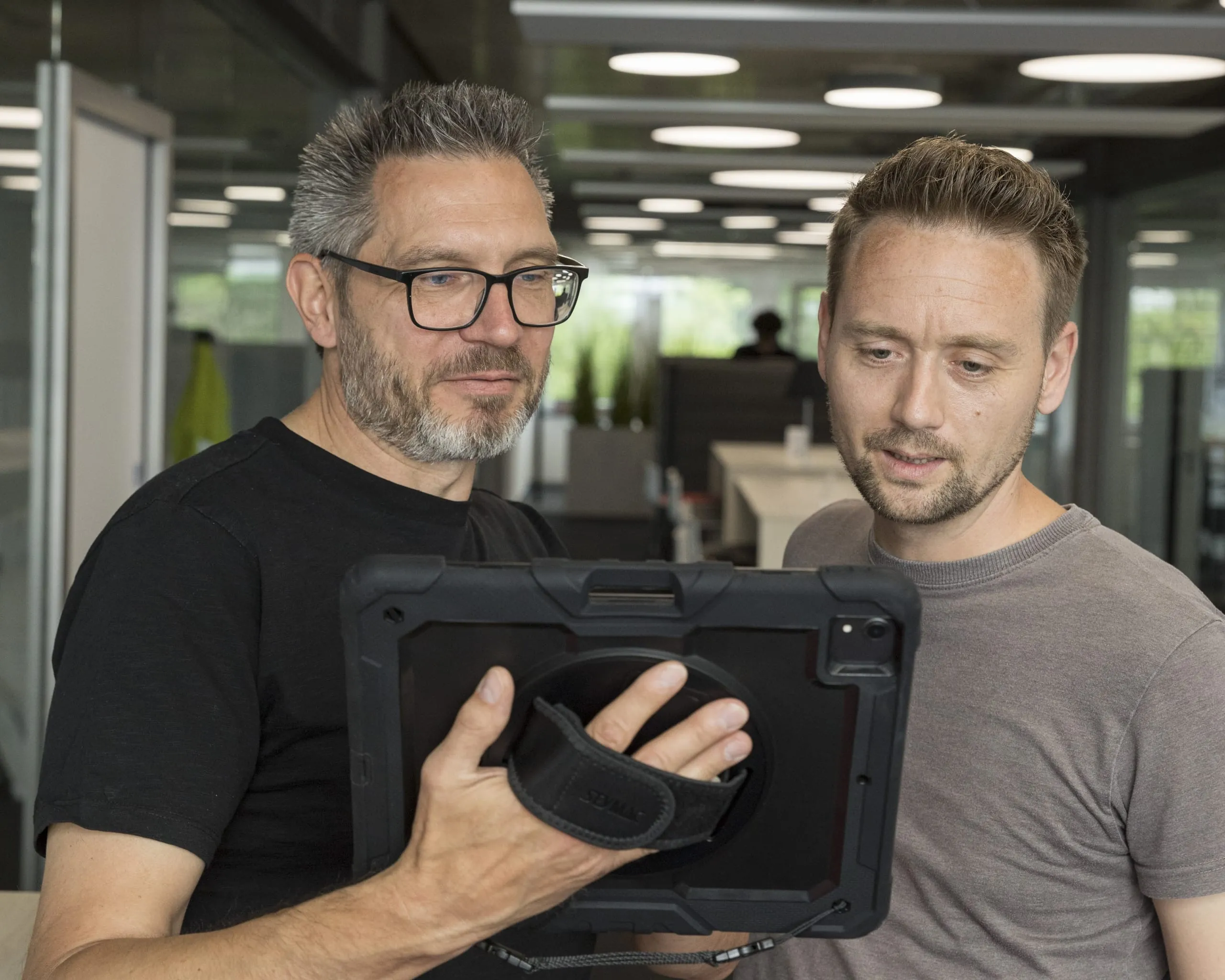 Weiterbildung im Handwerk: So lernt Ihr Team einfach, smart und digital