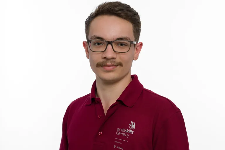 David Jakovlev tritt im Skill "Electronics" an.