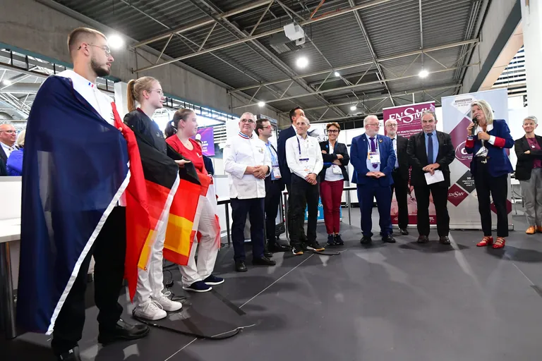 Fleischerin Laura Reckmann bei den WorldSkills 2024 in Lyon.