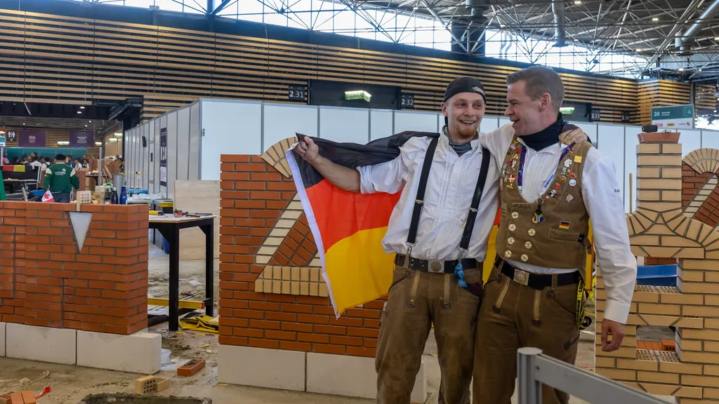 Die emotionalen Momente der jungen Handwerkerinnen und Handwerker bei den WorldSkills 2024 in Lyon.
