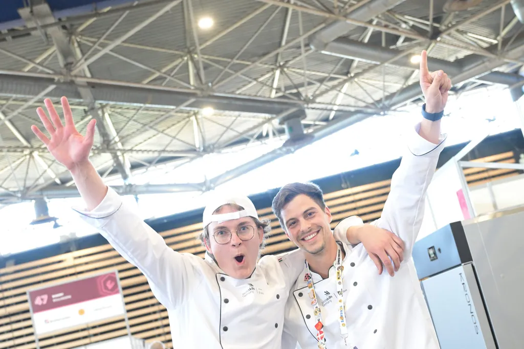 Die emotionalen Momente der jungen Handwerkerinnen und Handwerker bei den WorldSkills 2024 in Lyon.