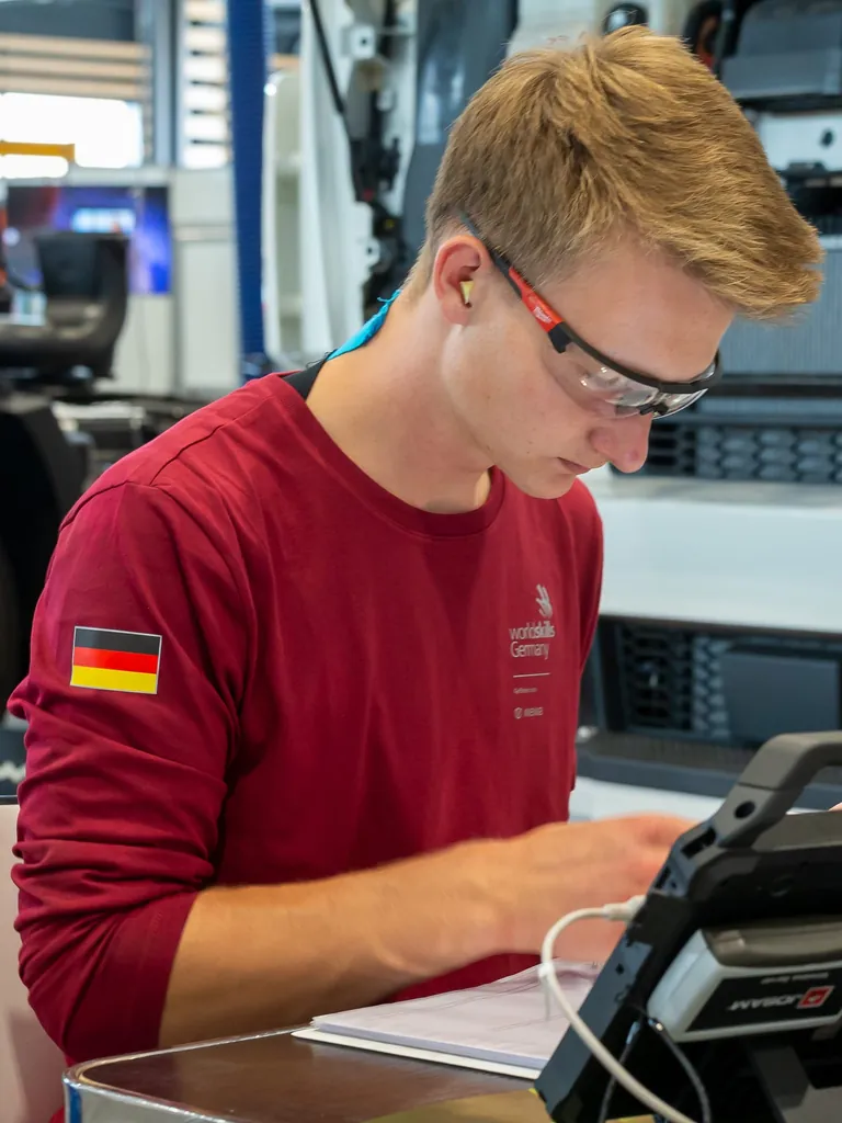 Der zweite Wettkampftag bei den WorldSkills 2024 in Lyon.