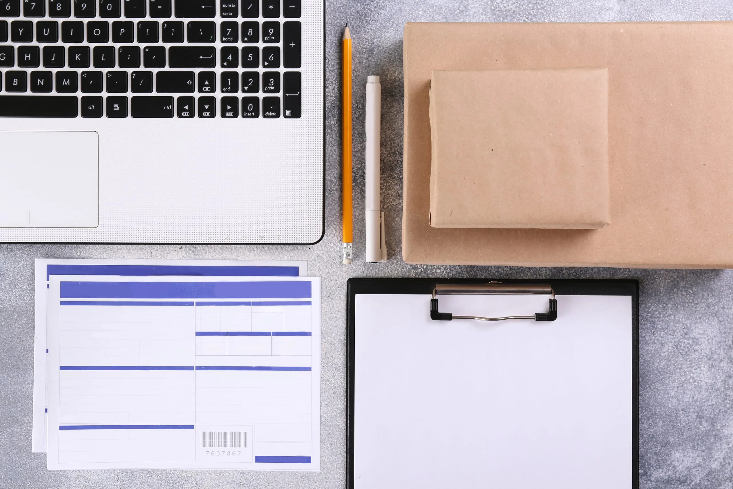 Auslandsforderungen: Wie Sie mit Akkreditiven, Avalen und Bürgschaften Zahlungsausfälle vermeiden