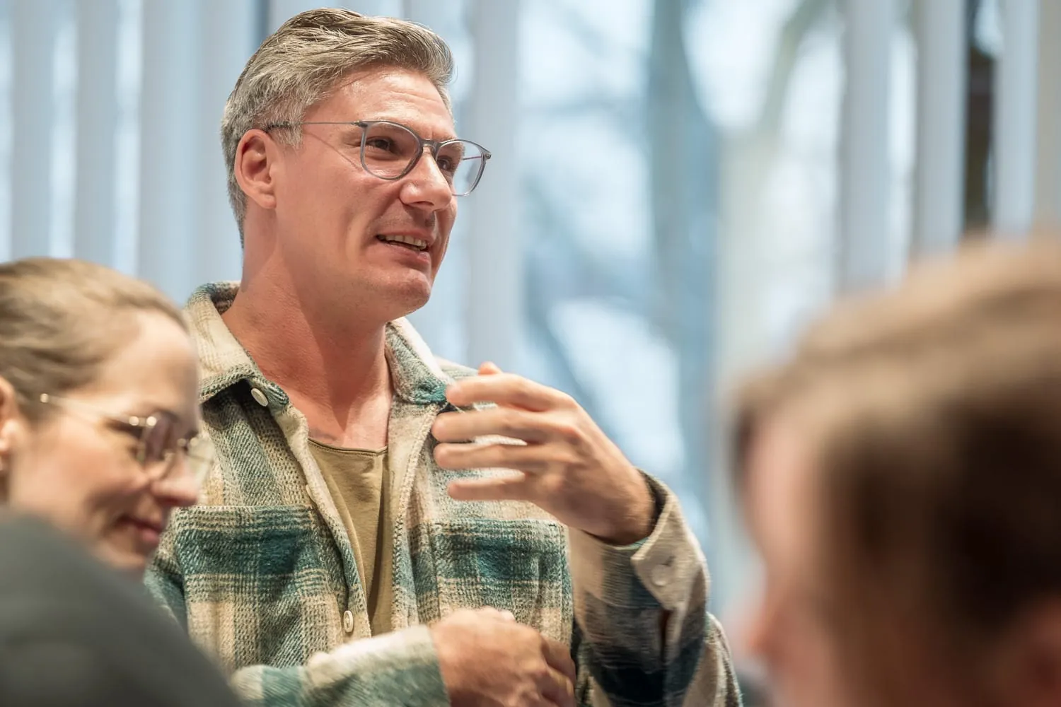 Sebastian Richter überzeugt seine Kunden gerne mit seinem Fachwissen. Der Mann für die neuen Wege!