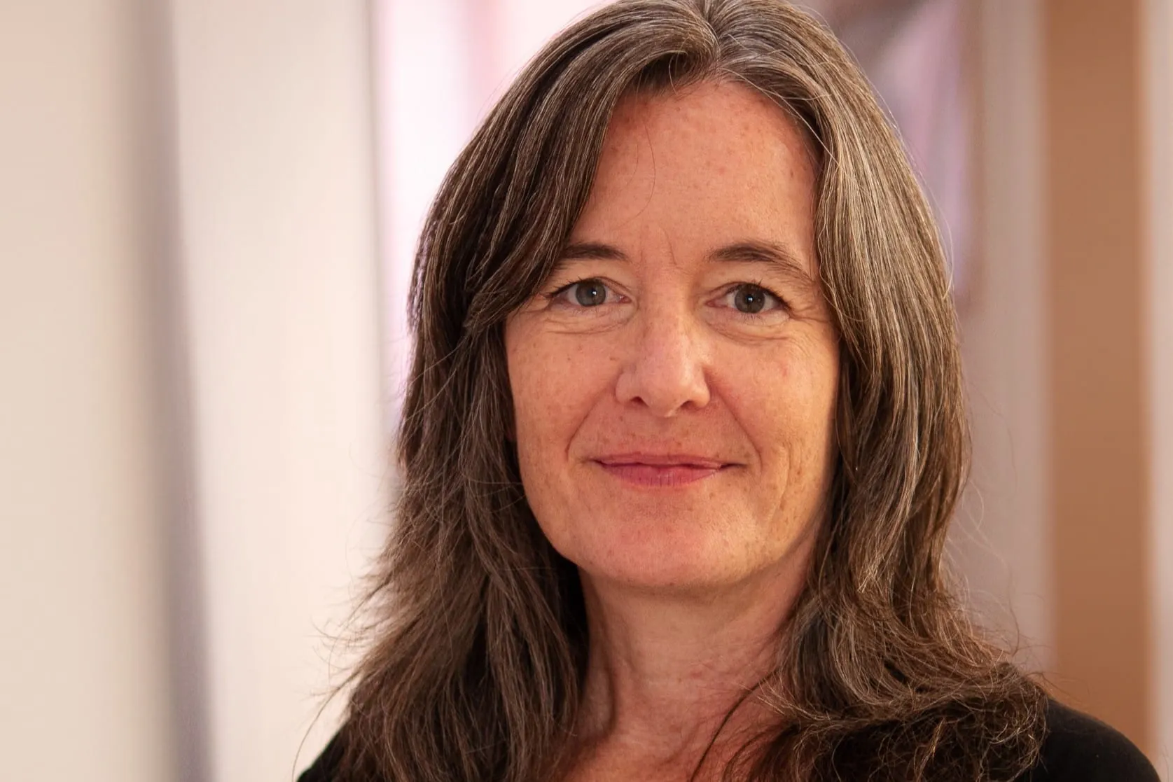 Caroline Pastor schreibt &uuml;ber "Gr&uuml;nden f&uuml;r Frauen".