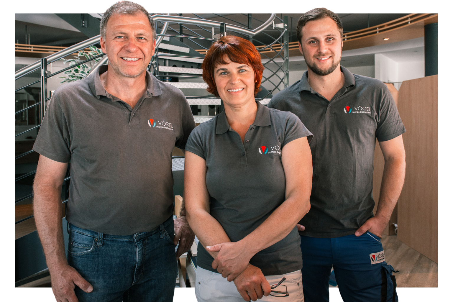 Die Geschäftsführung der Vögel GmbH mit Gerhard, Birgit und Martin Vögel. Sie haben großen Erfolg über TikTok, Instagram & Co. und können damit Azubis und Mitarbeiter recruitieren.