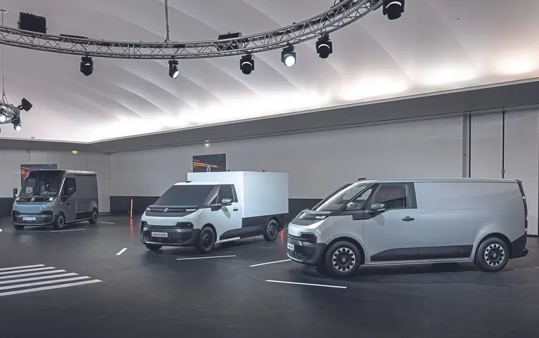 Trio unter Strom: Renault Trafic, Goelette und Estafette E-Tech (v.r.n.l.).