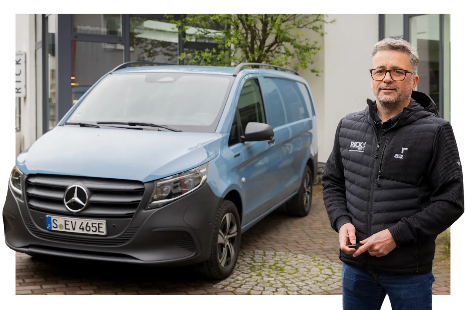 Jörg Rick wollte schon längst einen E-Transporter testen – gut, dass er jetzt in den Mercedes-Benz eVito steigen kann.