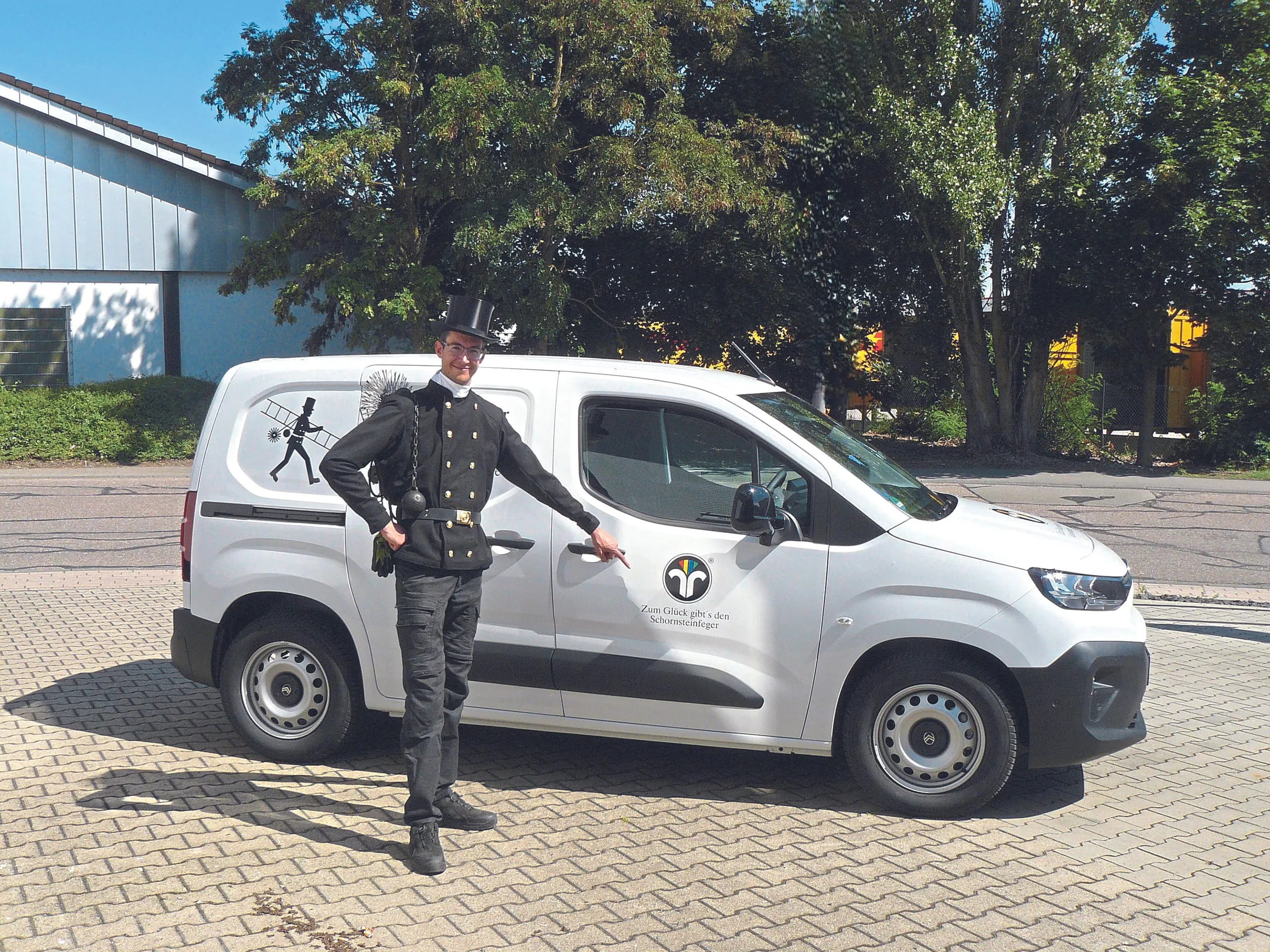 Citroën E-Berlingo: Schornsteinfegermeister testet flotte Branchen-Version