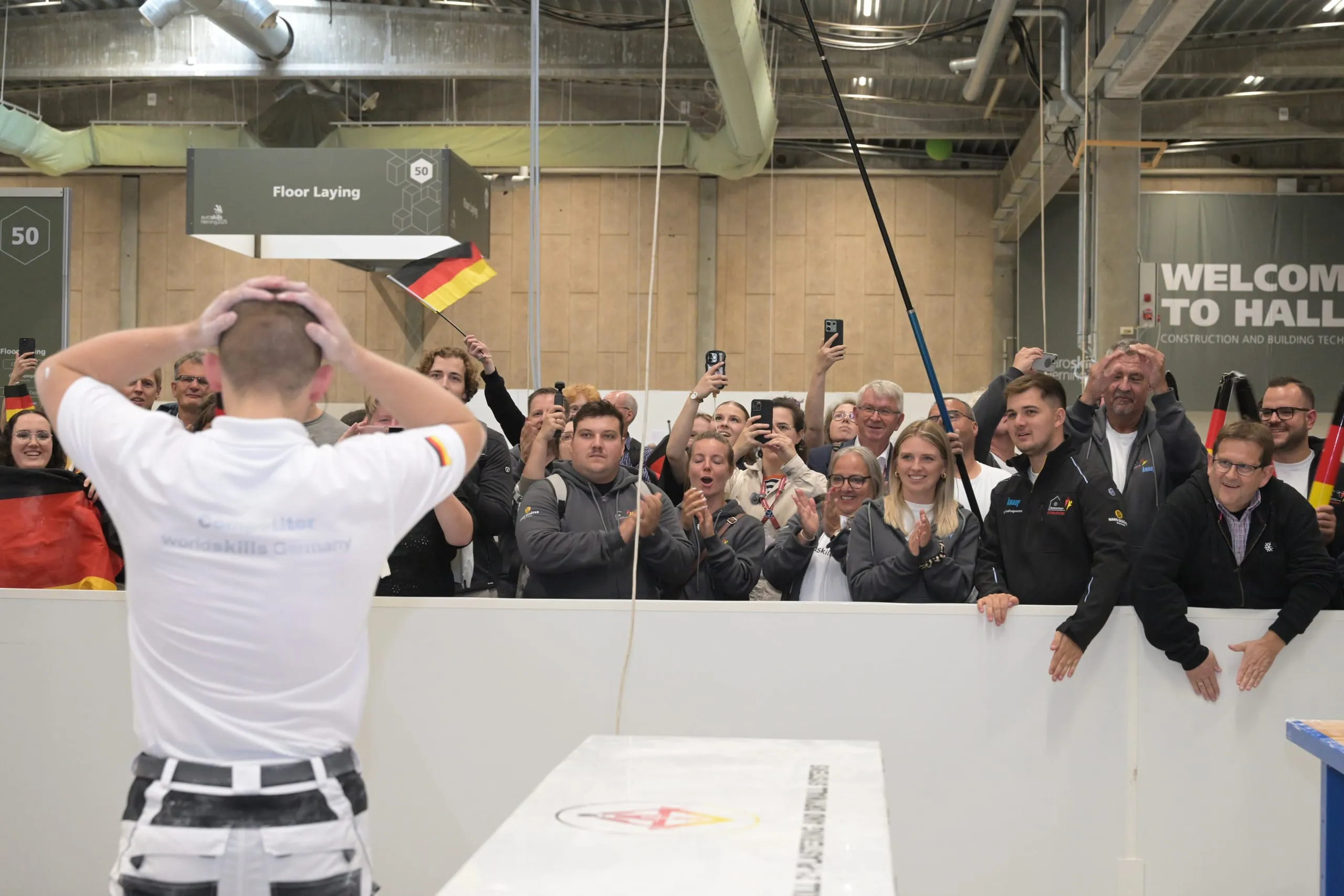 Stuckateur Franz Lehnert bei den EuroSkills 2025 in Herning.