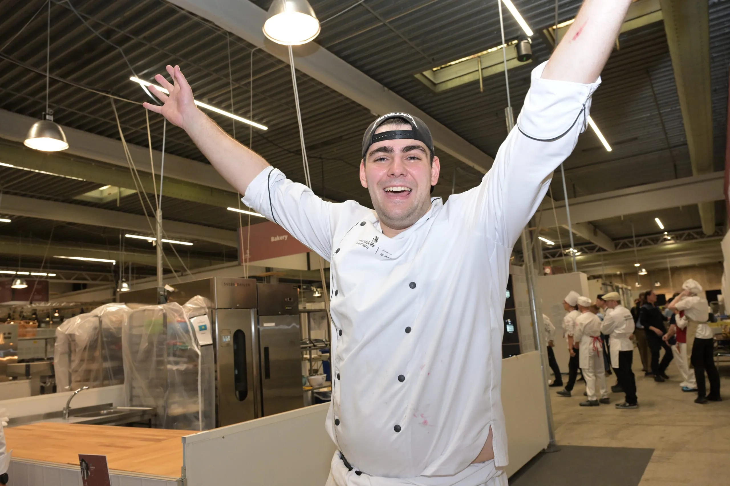 Der jubelnde Bäcker Niklas Ring.