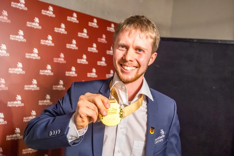 Moritz Wagner gewinnt Gold.