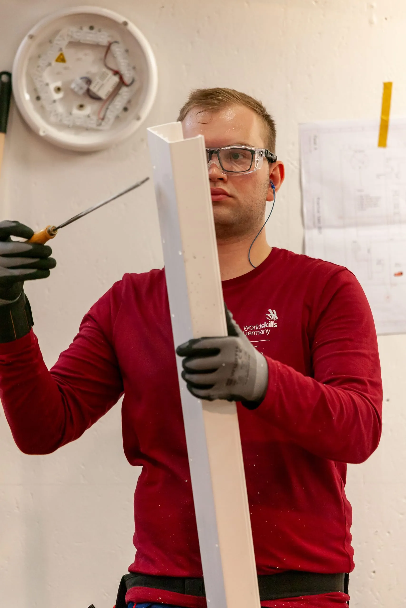 Elektroniker Pascal Büschel bei den EuroSkills 2025 in Herning.