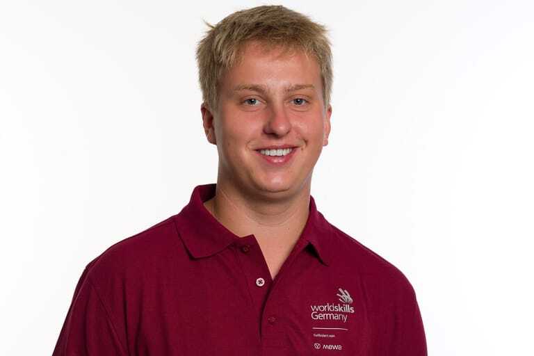 Maurer Florian Quade tritt im Skill "Bricklaying" bei den EuroSkills 2025 in Herning an.