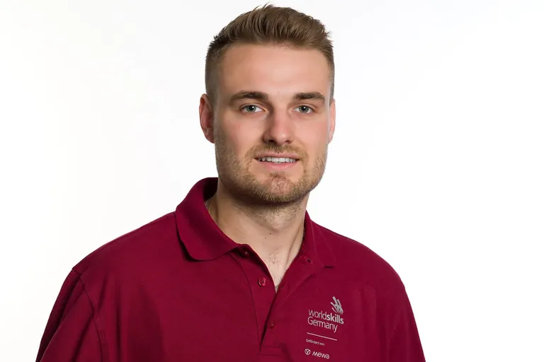 Kfz-Mechatroniker Johannes Renner tritt im "Automobile Technology" bei den EuroSkills 2025 in Herning an.