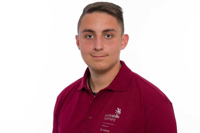 Beton- und Stahlbetonbauer Louis Ritschel tritt im Skill "Concrete Construction Work" an.