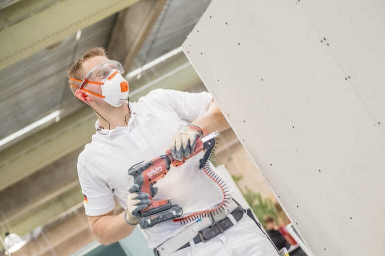 Stuckateur Franz Lehnert bei den EuroSkills 2025 in Herning.