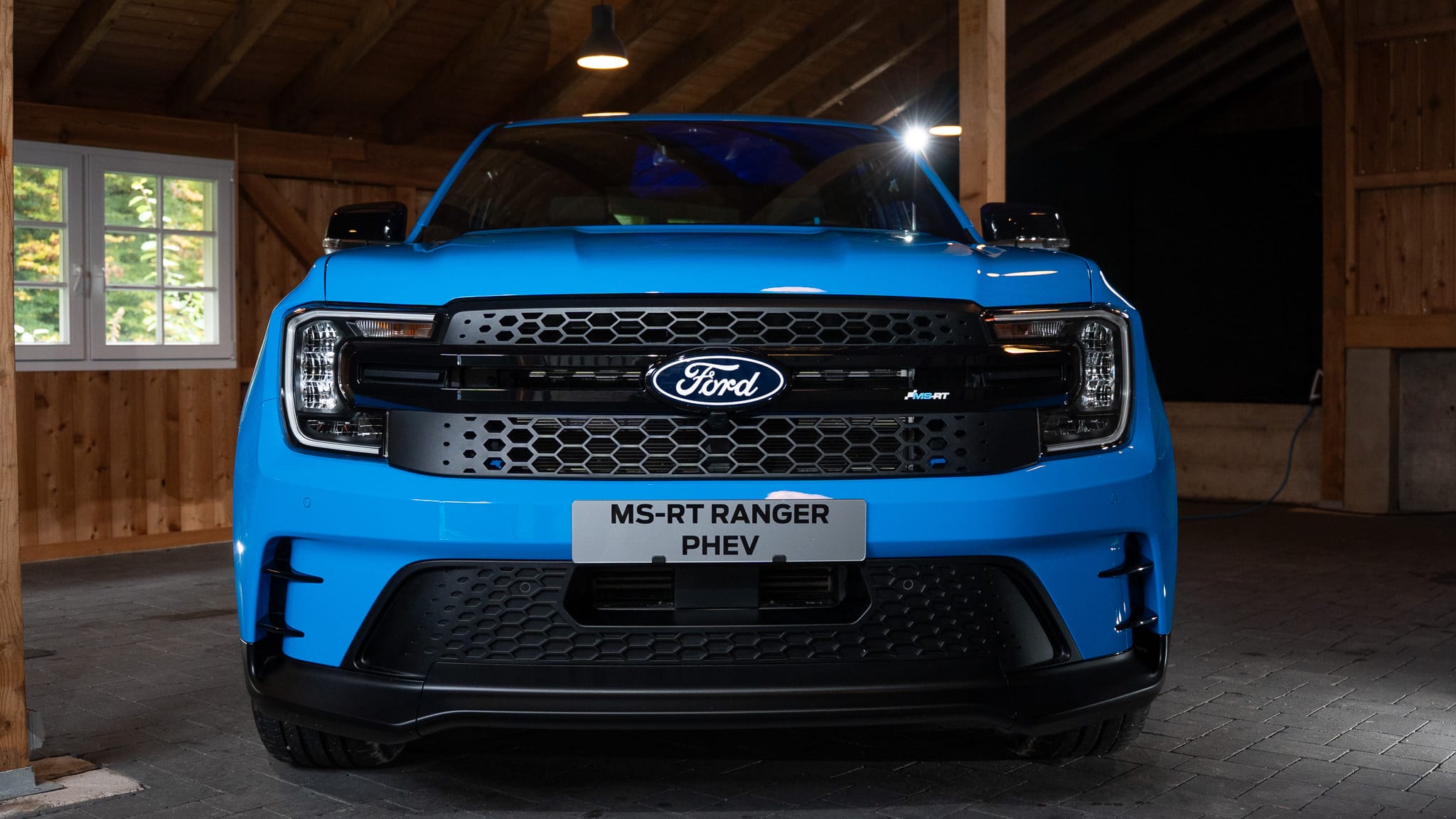 Dicke Backen: der künftige Ford Ranger PHEV MS-RT.