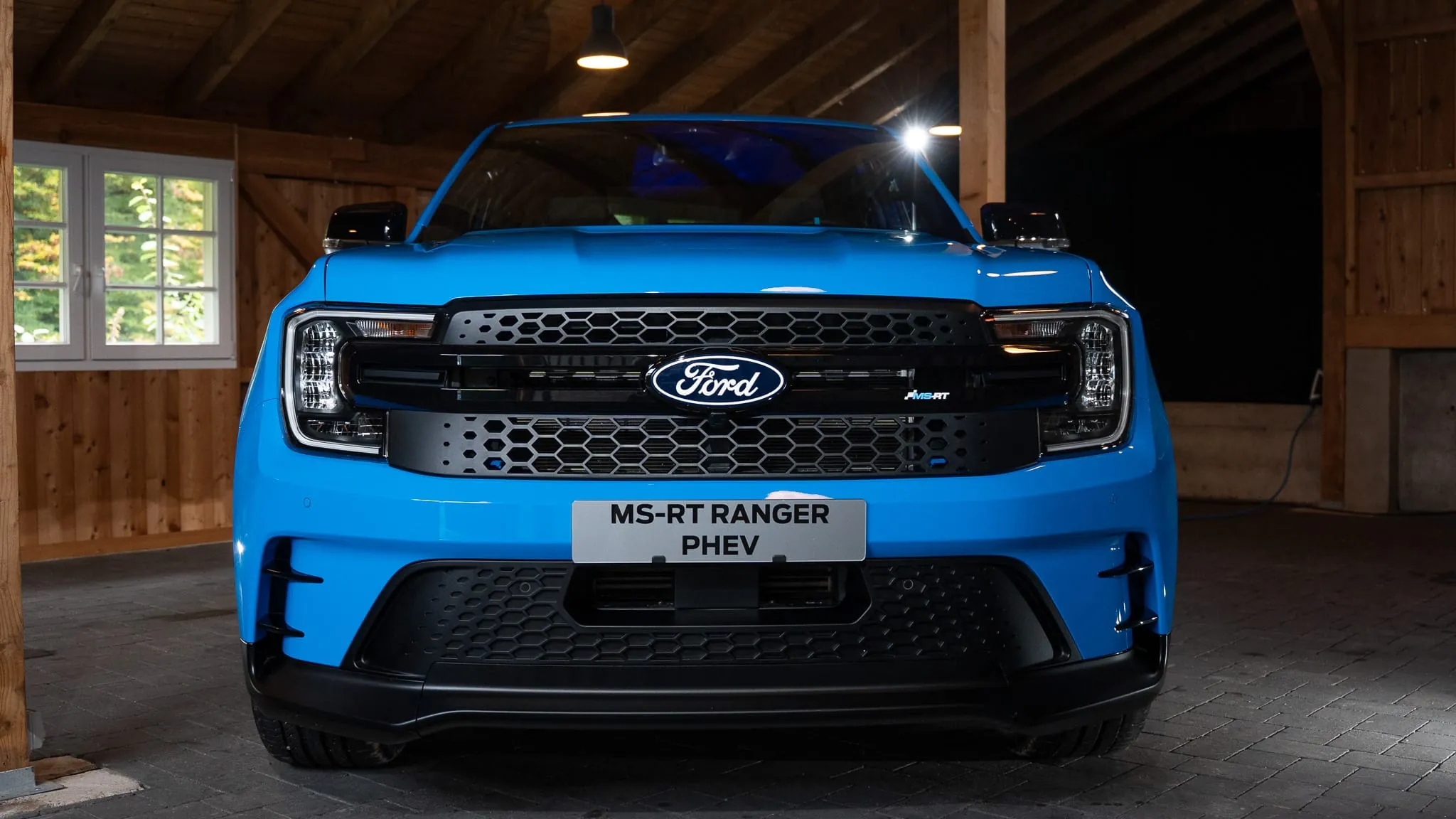 Dicke Backen: der künftige Ford Ranger PHEV MS-RT.