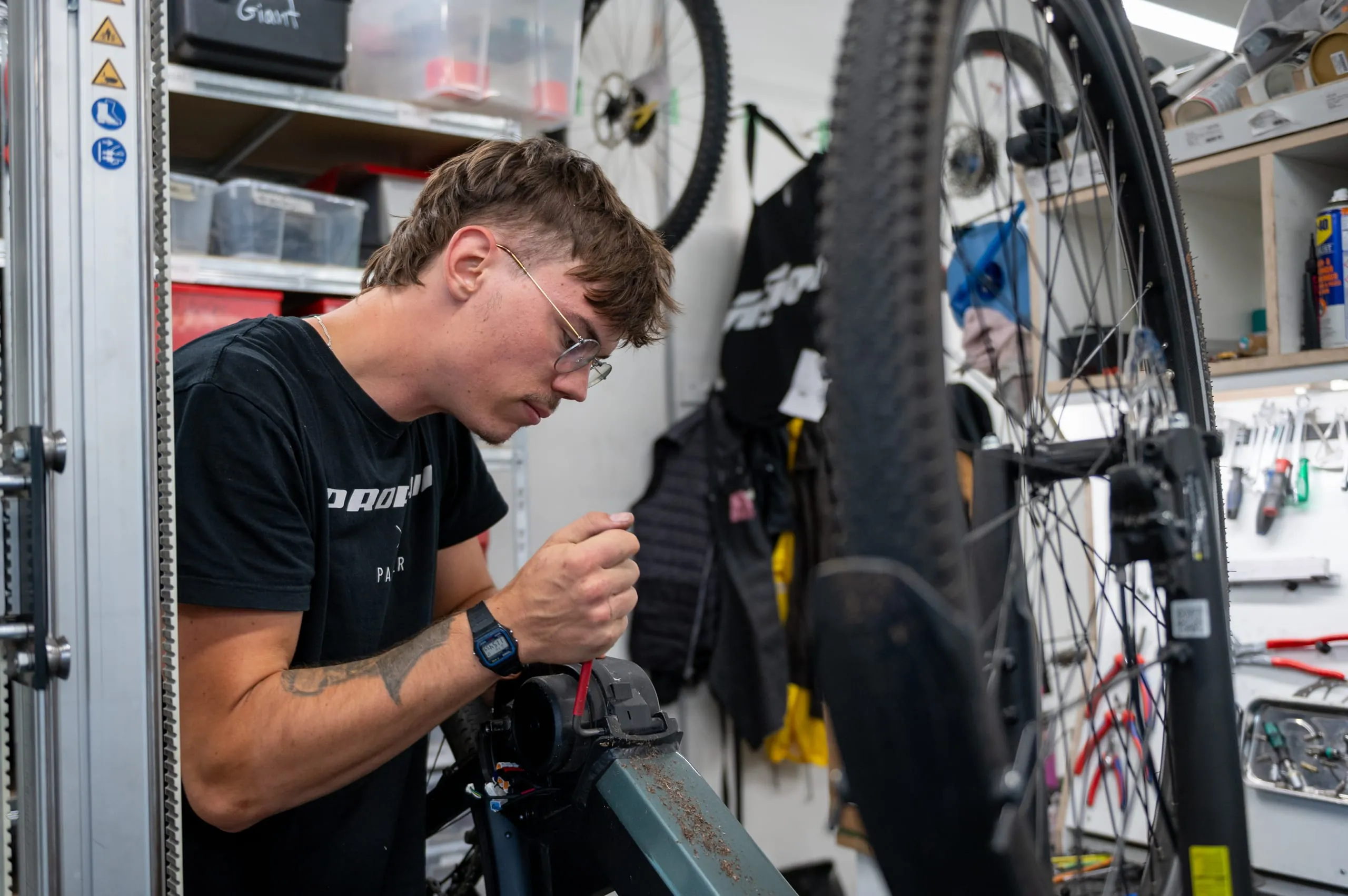 Zweiradhandwerk: Veränderung durch E-Bikes und Hochvolt-Technik
