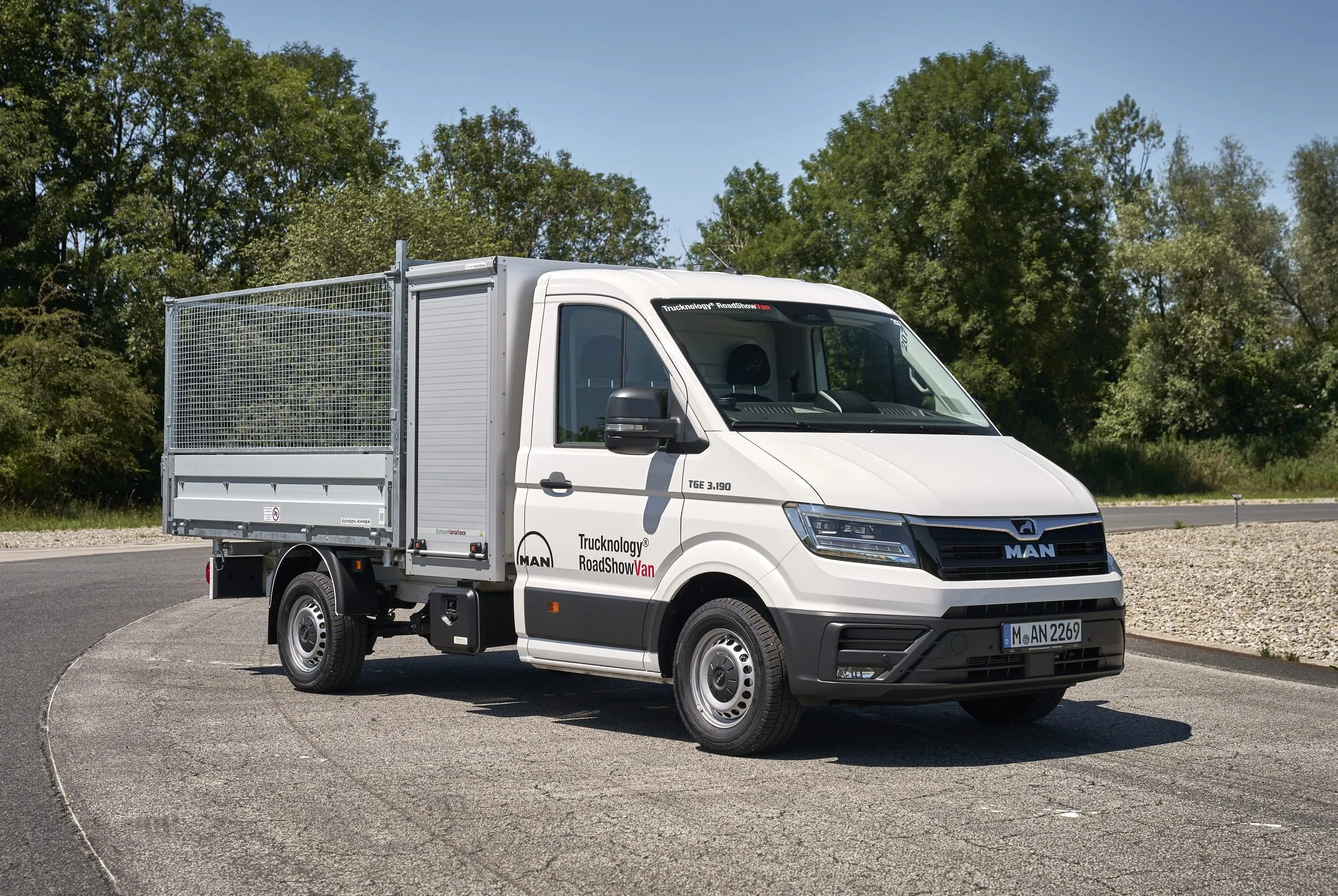 MAN TGE: Neue Spitzenmotorisierung und attraktive Aufbauten