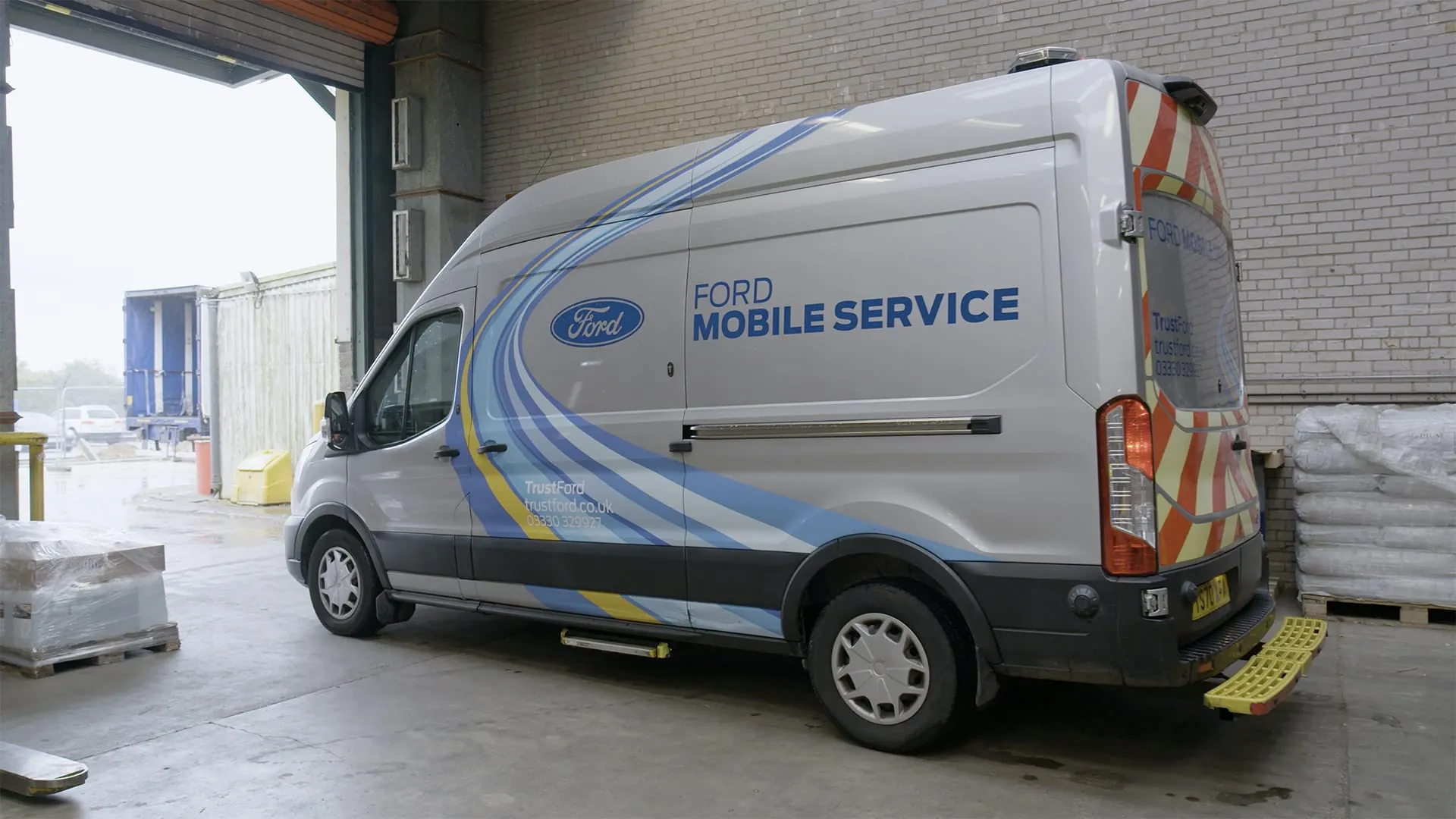 Ausrücken: Ford-Mechaniker erledigen Wartung und Reparaturen per Hausbesuch.